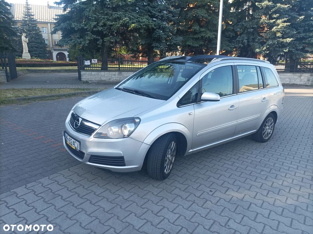 Opel Zafira 2.0 T Sport - 1