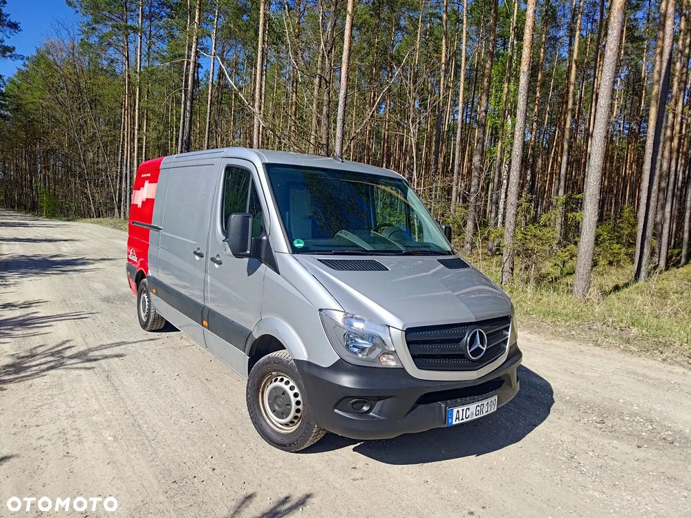 Mercedes-Benz Sprinter - 1