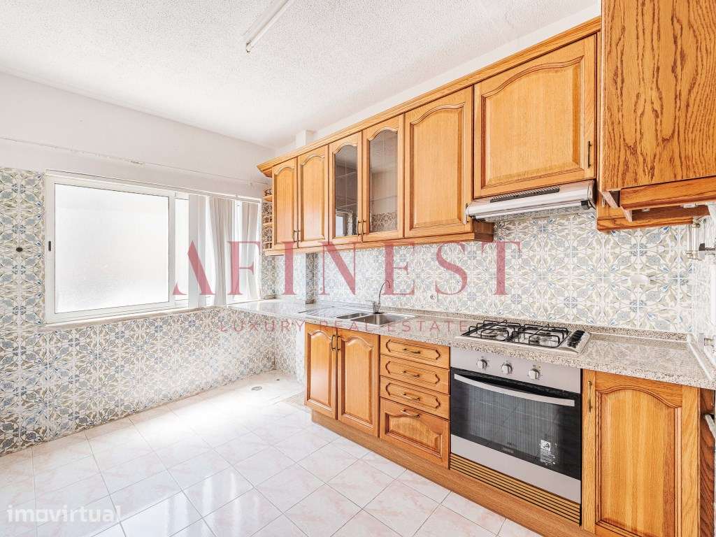 APARTAMENTO T2 MEM MARTINS - SINTRA - Grande imagem: 2/33