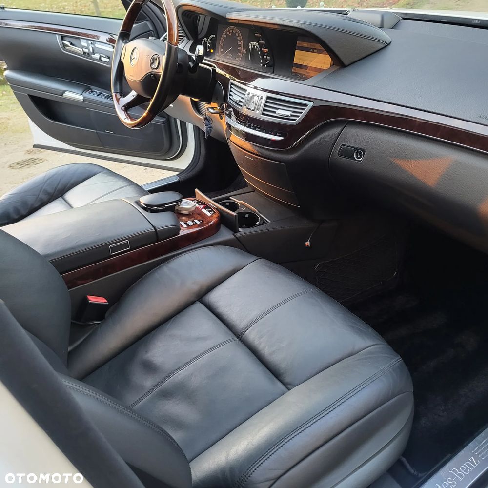 Mercedes-Benz Klasa S 500 7G-TRONIC - 24
