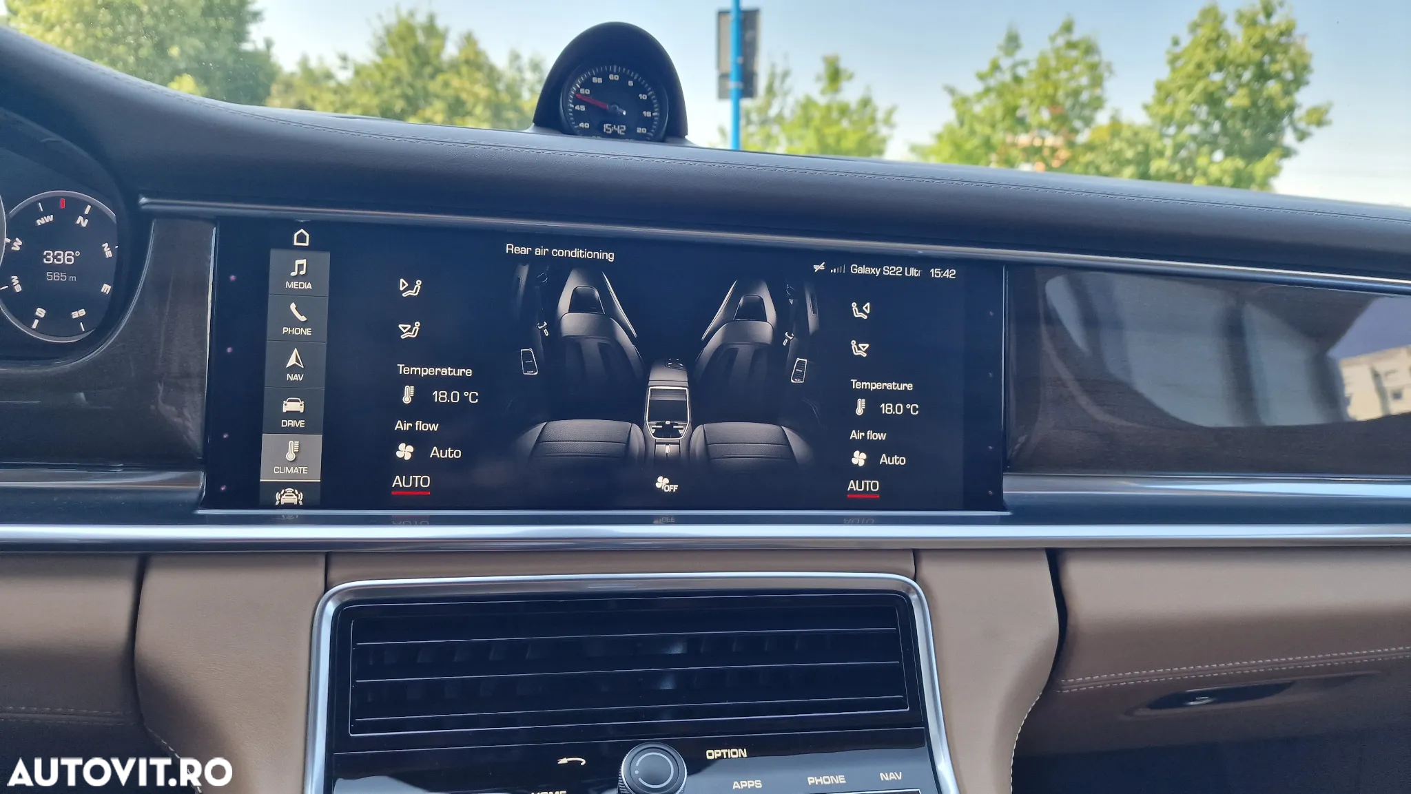 Porsche Panamera - 26