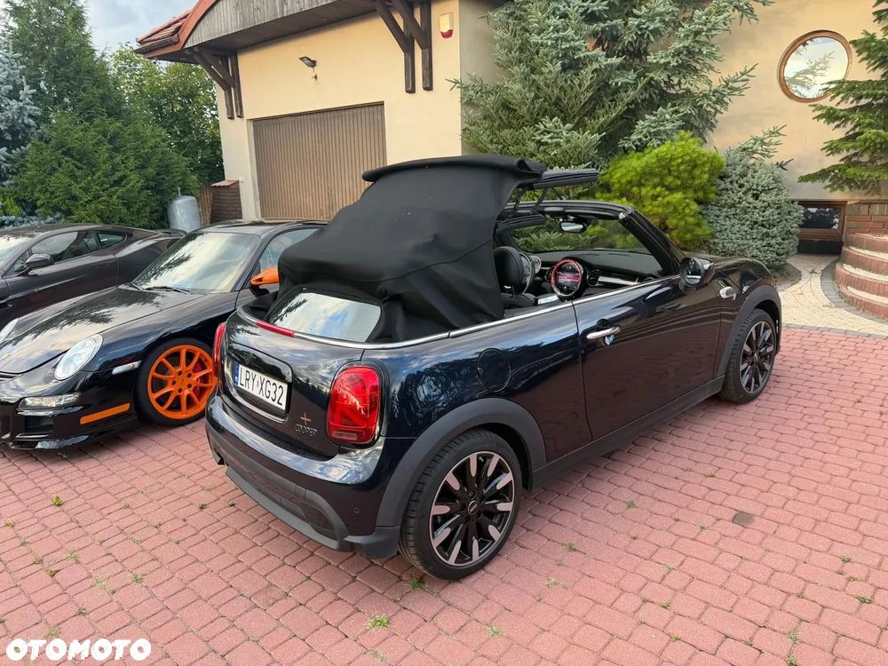 MINI Cooper Anniversary Edition - 36