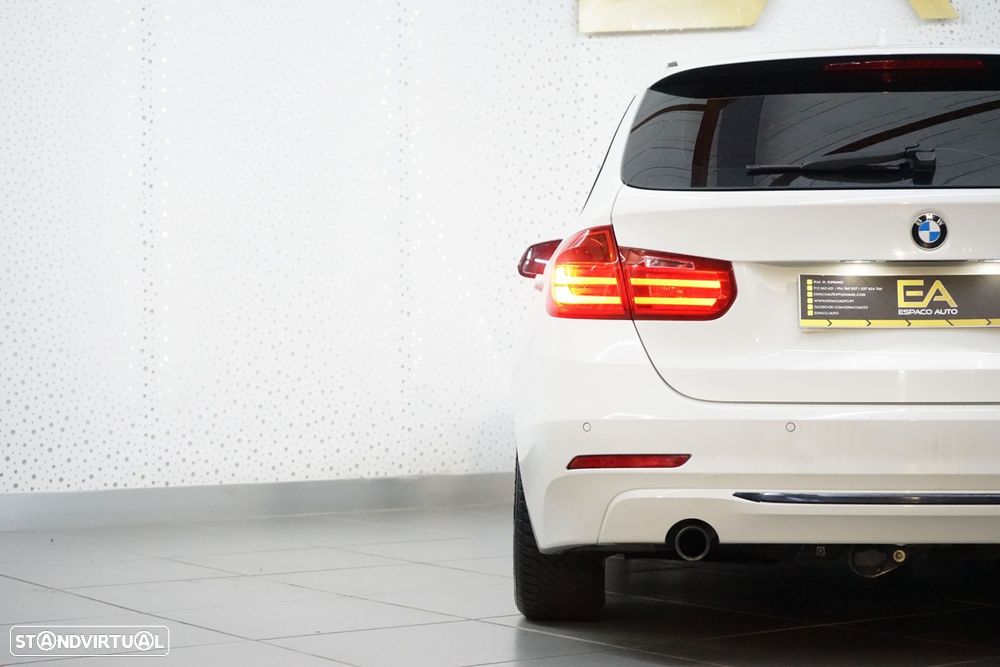 BMW 320 d Touring Aut. Efficient Dynamics Edition - 7