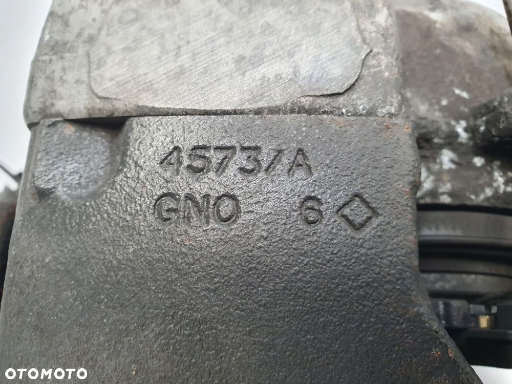 ZACISK HAMULCOWY LEWY PRZÓD kierowcy Audi A5 8T A4 B8 8K0105AH jarzmo - 8