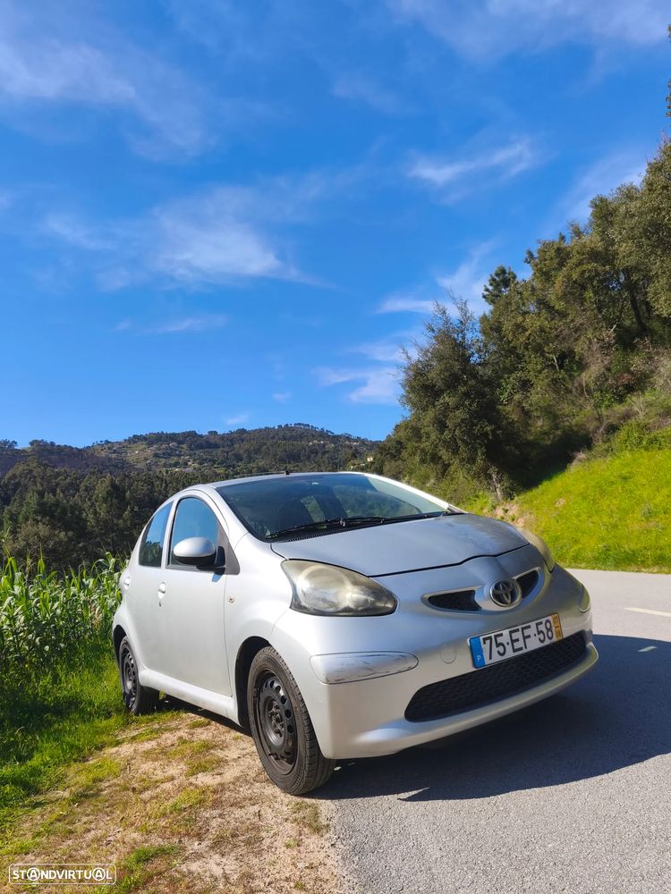 Toyota Aygo 1.0 - 6