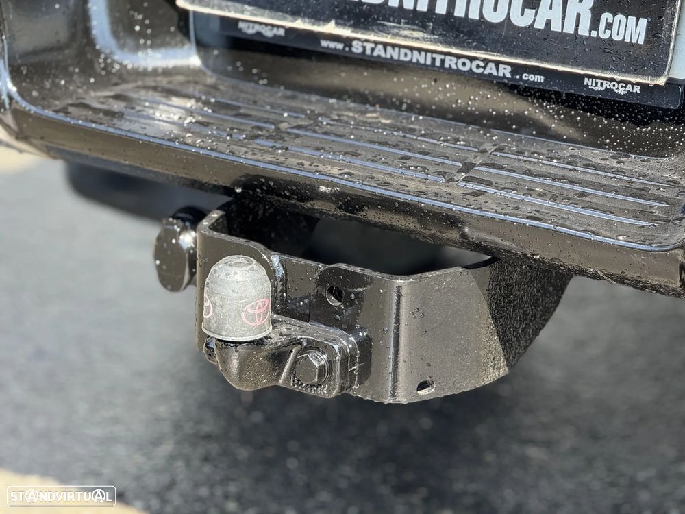 Toyota Hilux 2.4 D-4D 4WD CD Premium Edition - 21