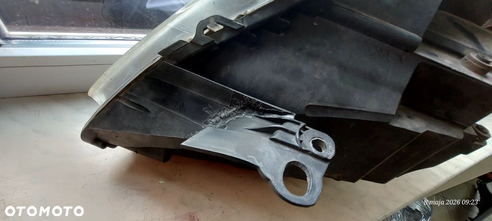 Opel Zafira B Reflektor Przód Przedni Prawy Bixenon Skrętny 13252471RH - 3