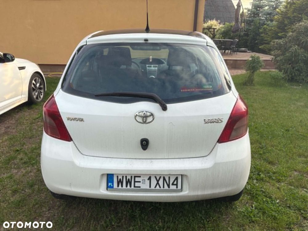 Toyota Yaris 1.4 D-4D Terra - 5