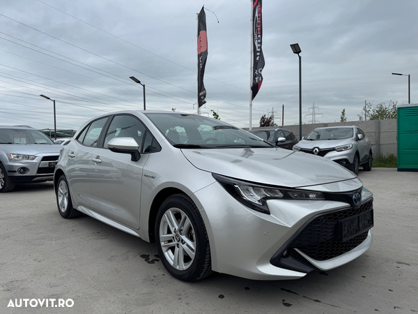 Toyota Corolla 1.8 HSD Business