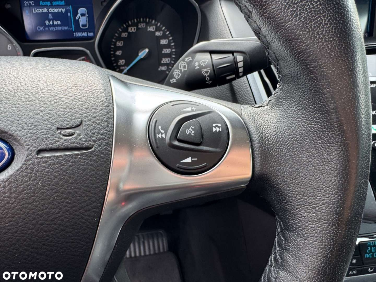 Ford Focus - 21