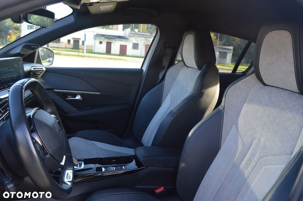 Peugeot 208 e-208 GT Line - 7
