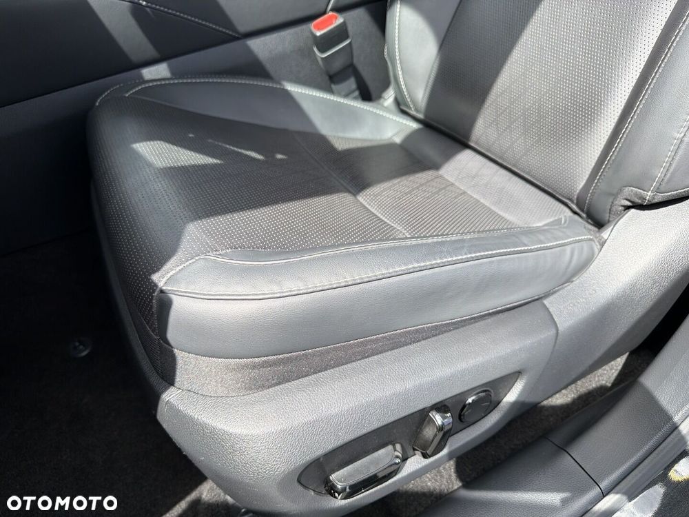 Lexus RX - 16