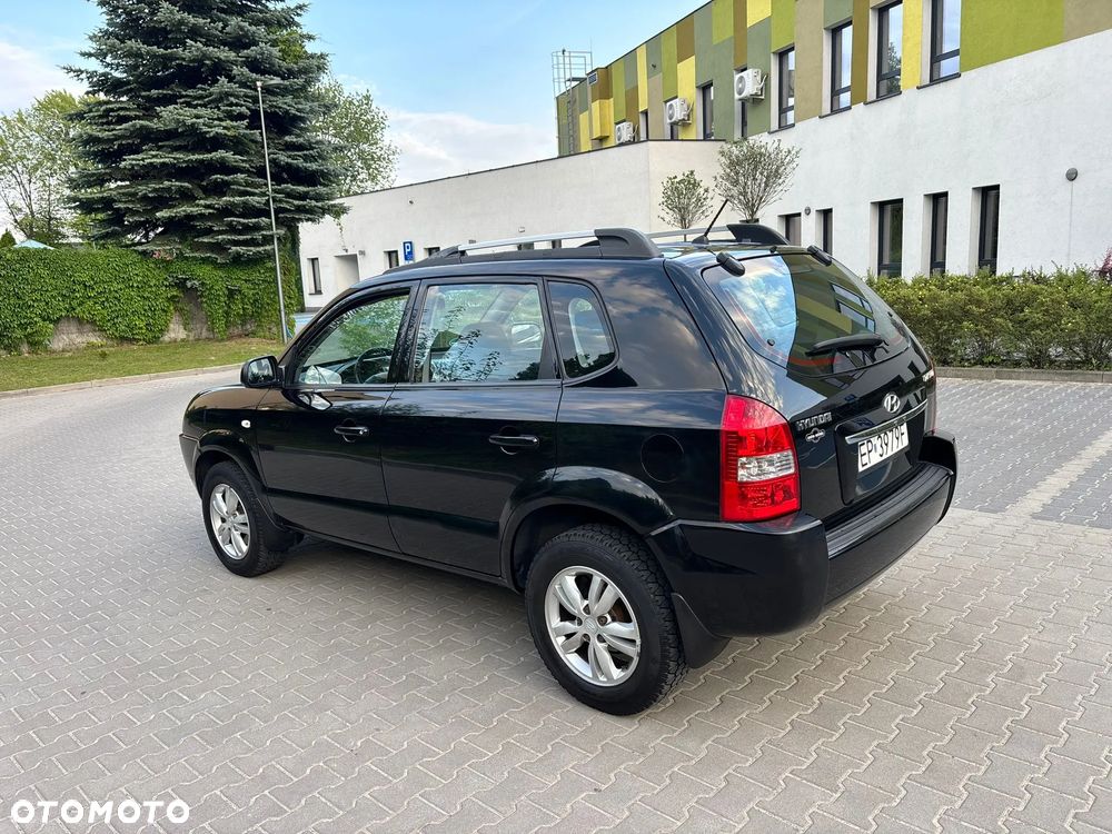 Hyundai Tucson - 4