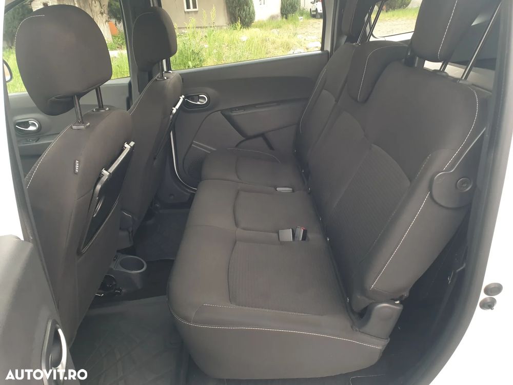 Dacia Lodgy 1.5 Blue dCi Laureate - 16