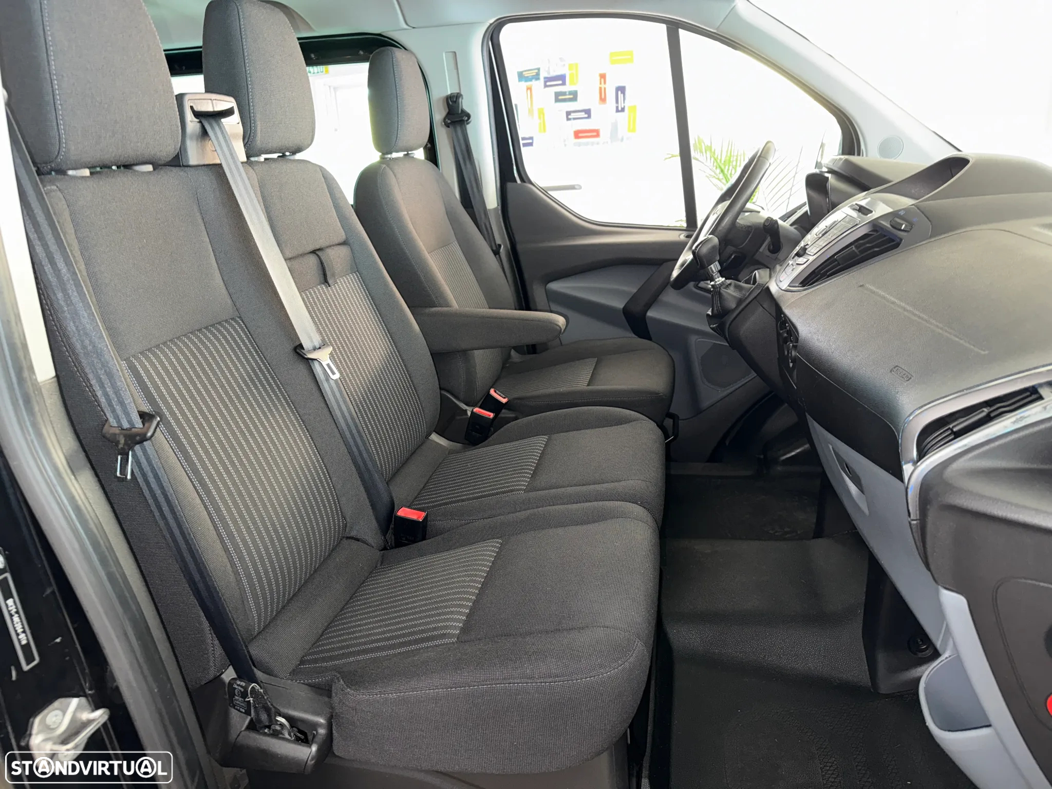 Ford Transit Custom - 13