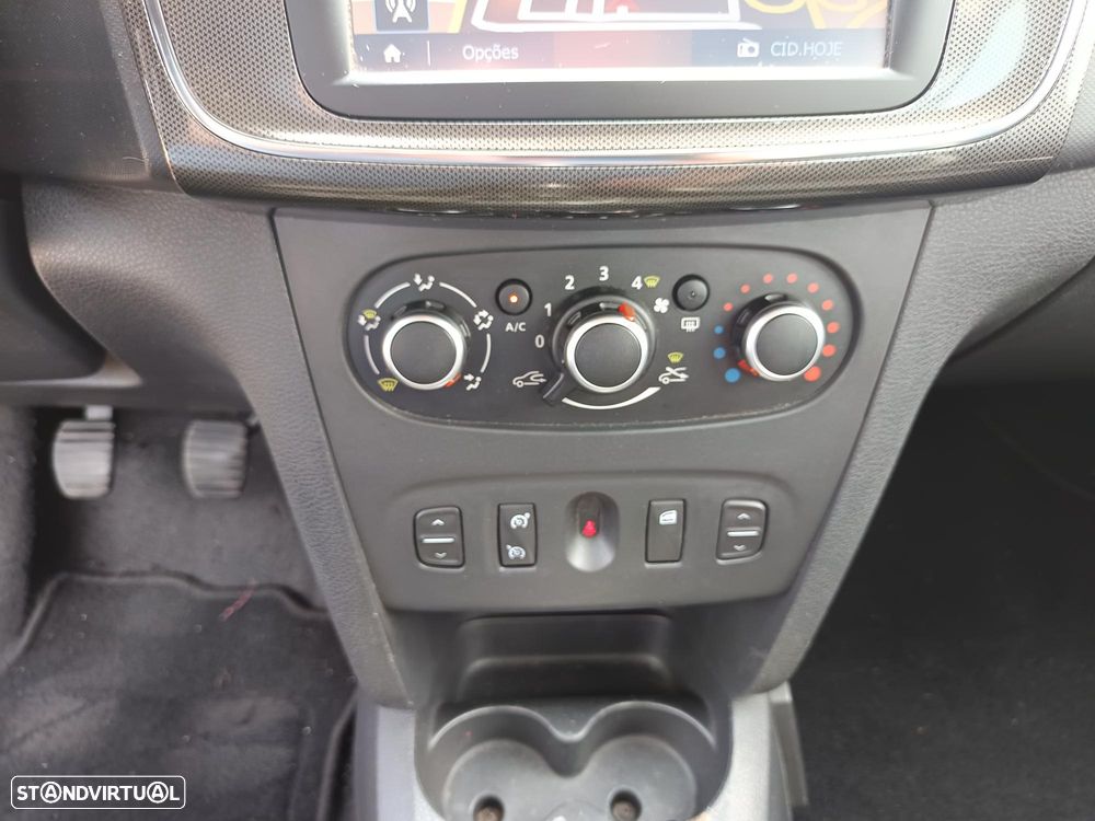 Dacia Logan MCV 0.9 TCe Stepway - 9