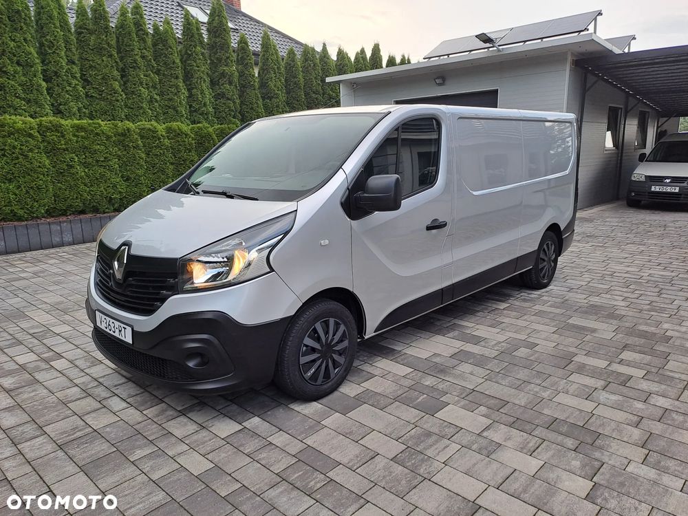 Renault Trafic - 1