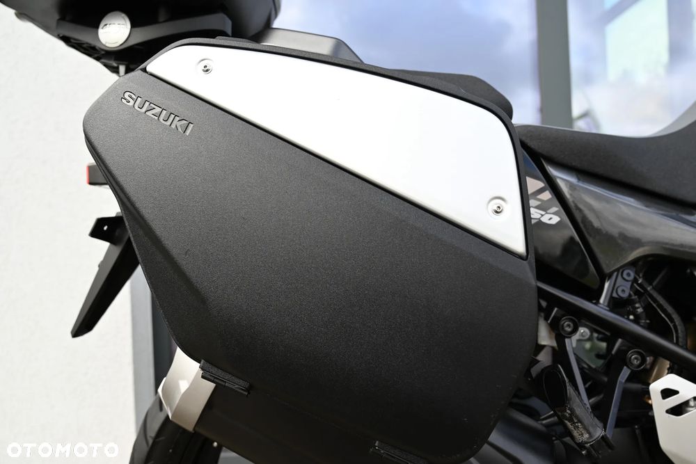 Suzuki V-STROM - 26