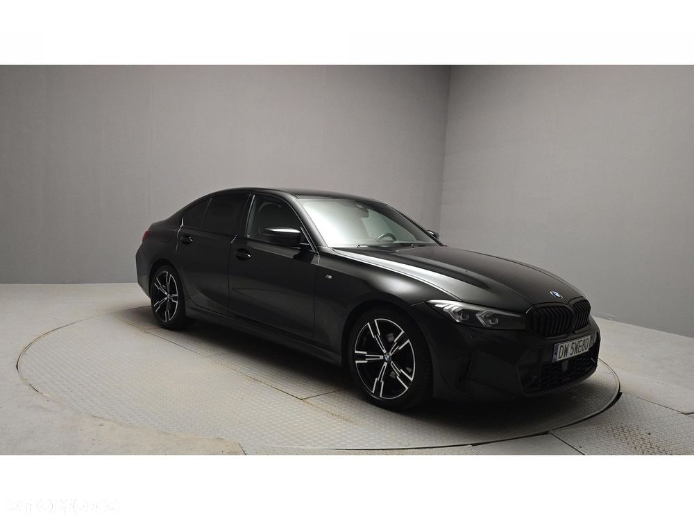 BMW Seria 3 320d xDrive mHEV M Sport - 7
