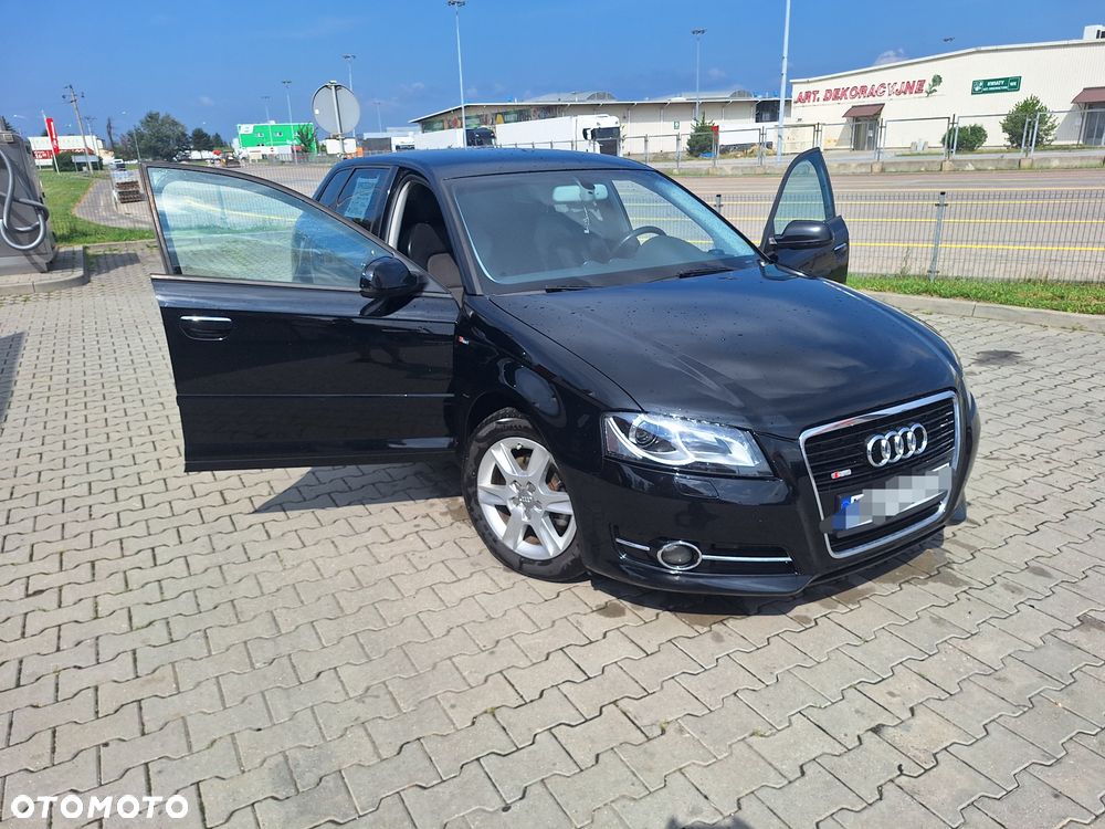 Audi A3 Sportback 2.0 TDI DPF S line Sportpaket - 7