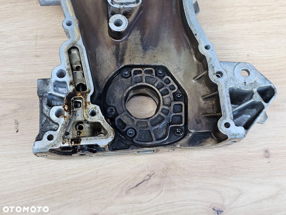 OBUDOWA OSŁONA ROZRZĄDU POMPA OLEJU OPEL ASTRA H MERIVA A CORSA D 1.0 / 1.2 / 1.4 B Z10XEP / Z12XEP / Z14XEP 55556309 - 8