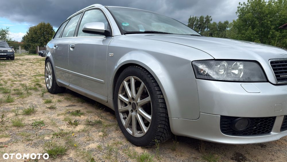 Audi A4 Avant - 2