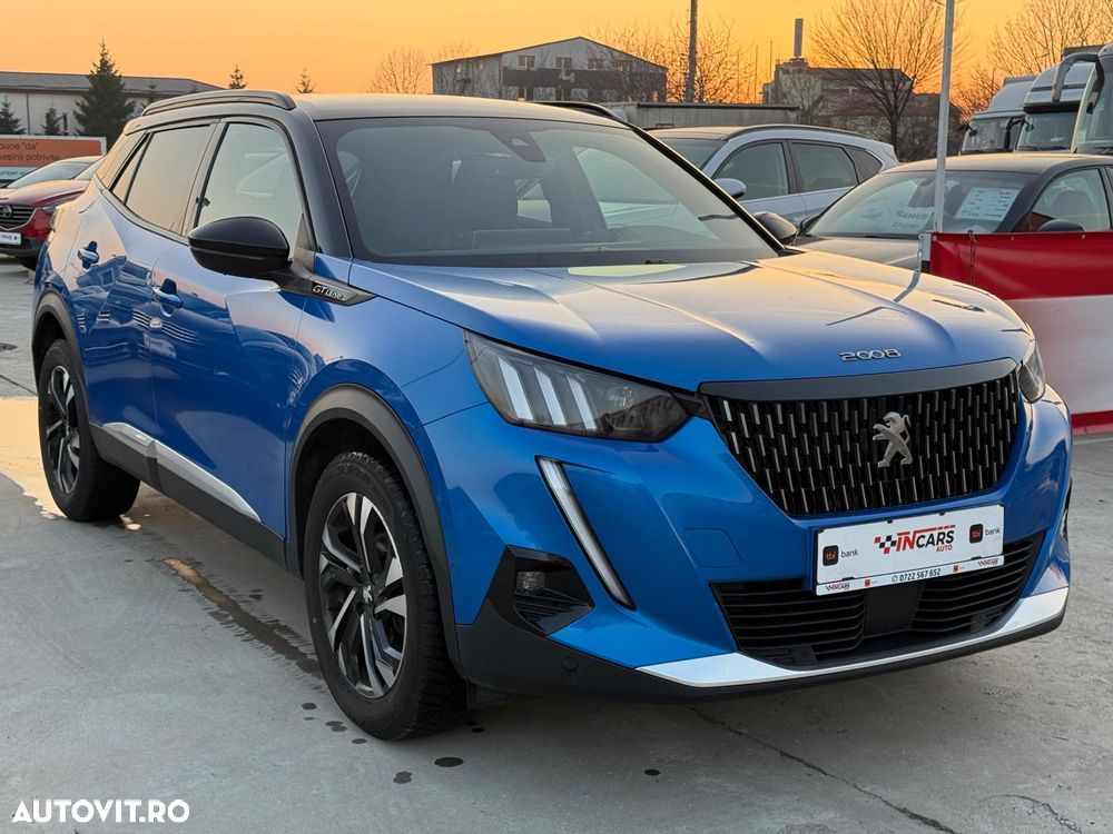 Peugeot 2008 PureTech 130 EAT8 GT Exclusive - 2