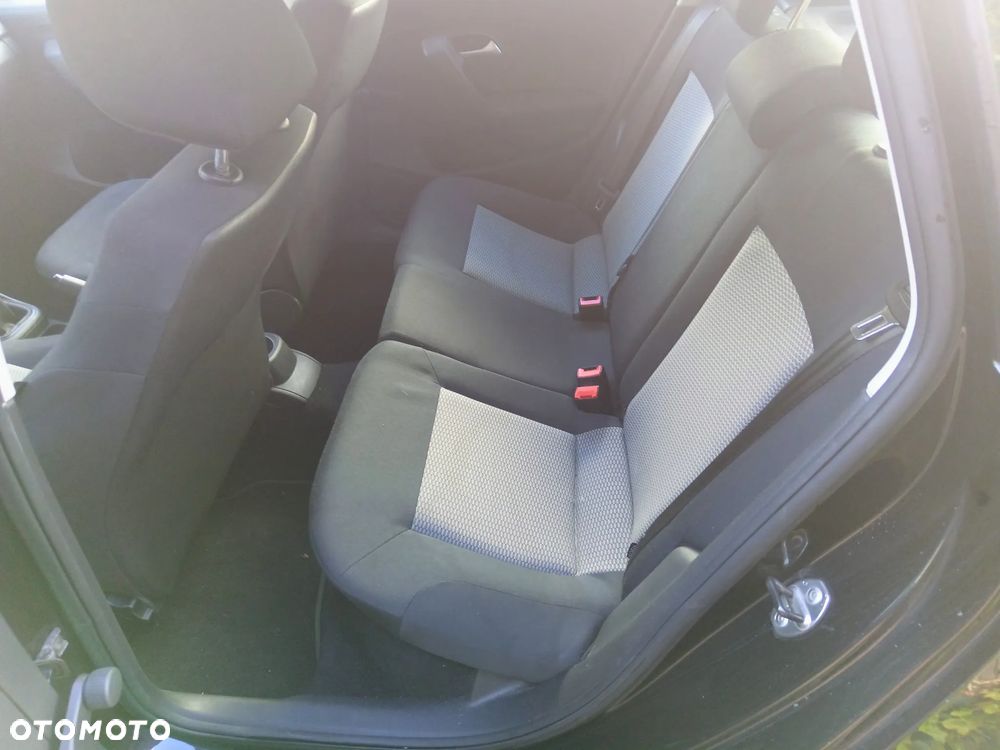 Volkswagen Polo 1.6 TDI Trendline - 6