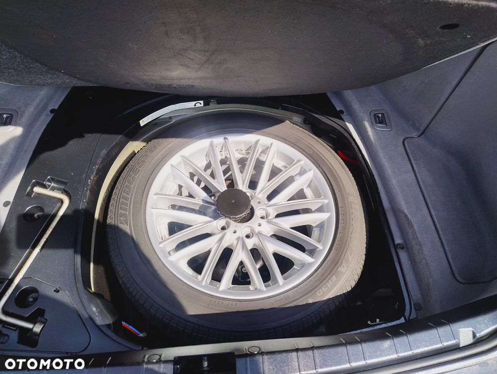 BMW Seria 7 740d - 19