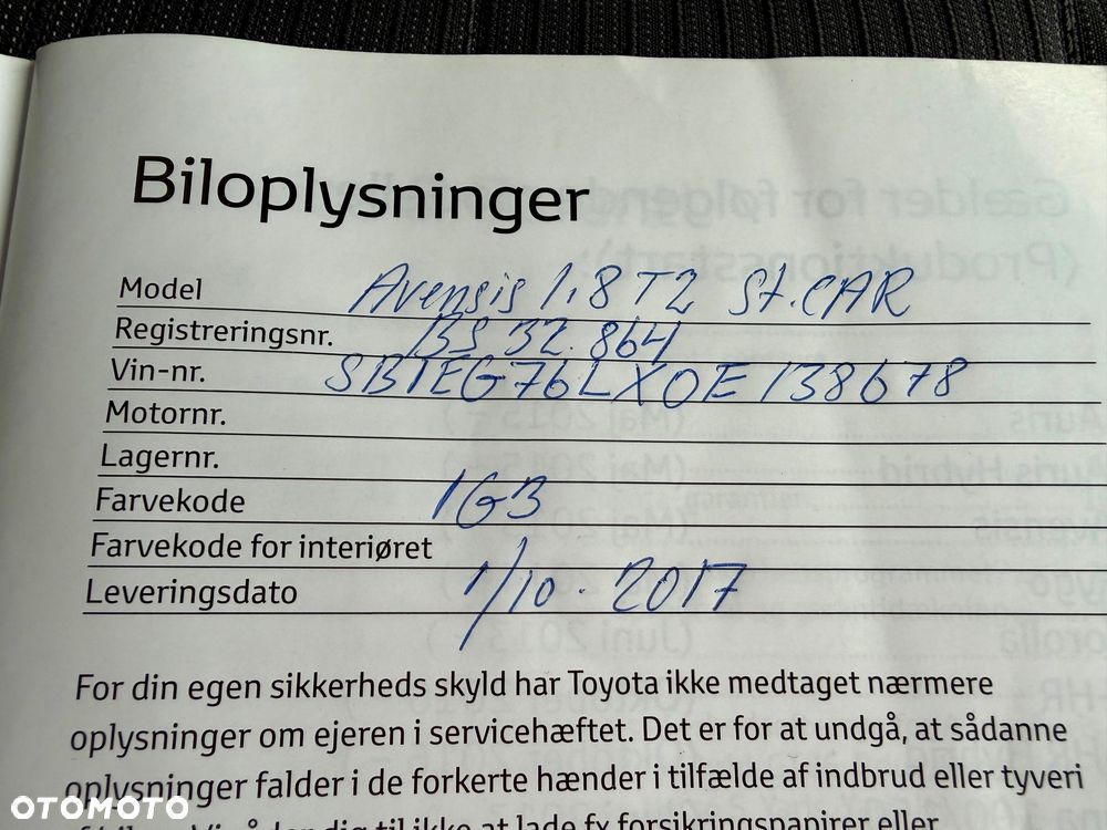 Toyota Avensis Touring Sports 1.8 Edition S+ - 31