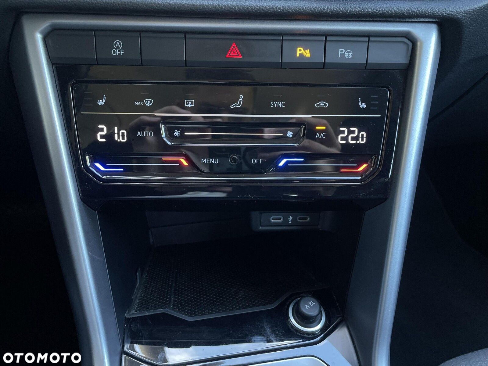 Volkswagen T-Roc 1.5 TSI Special Edition DSG - 19