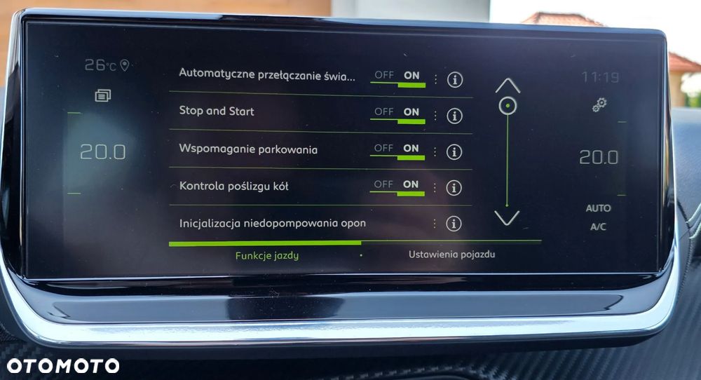 Peugeot 2008 1.5 BlueHDi GT S&S EAT8 - 16