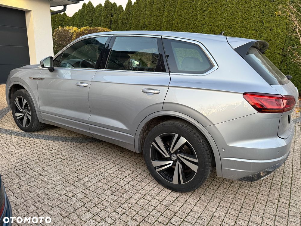 Volkswagen Touareg - 6