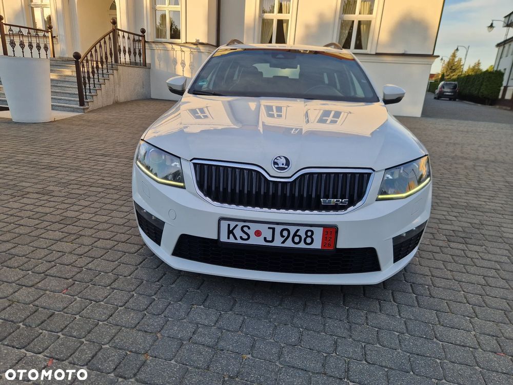 Skoda Octavia 2.0 TDI RS - 4
