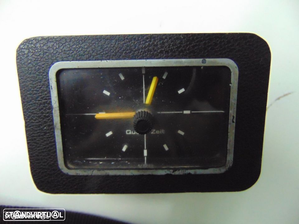 Opel antigo - relógio - 1