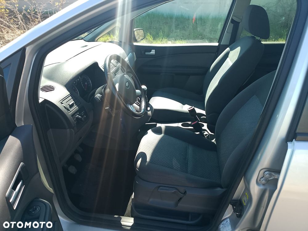 Ford Focus C-Max 1.8 Ghia - 12