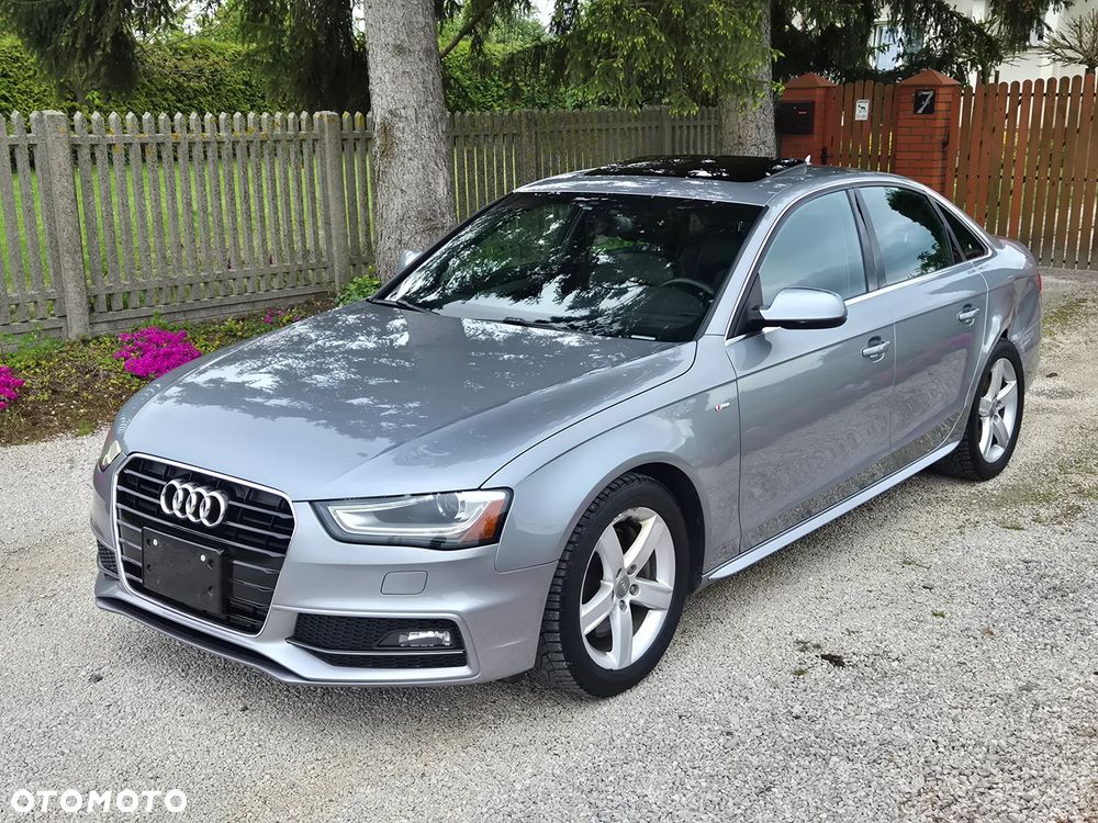 Audi A4 Limousine - 1