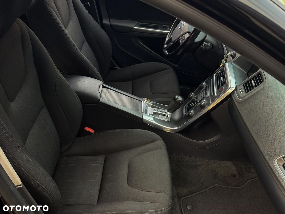 Volvo V60 - 9