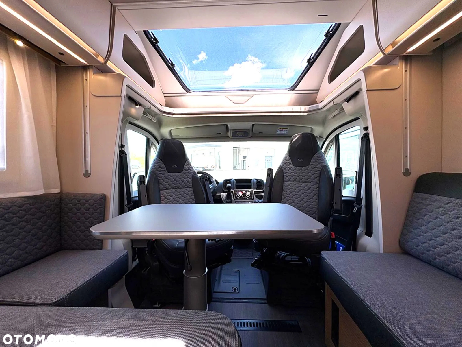 Adria Matrix Axess 650 SL - 6
