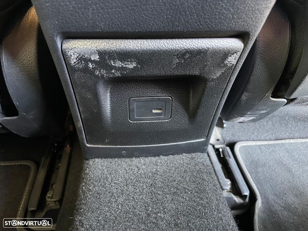 Mercedes-Benz A 180 Advanced Progressive - 13