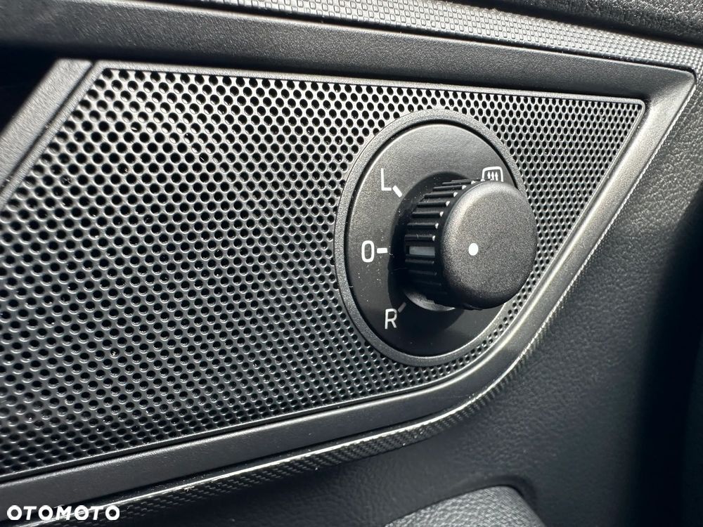 Skoda Fabia 1.0 Ambition - 17
