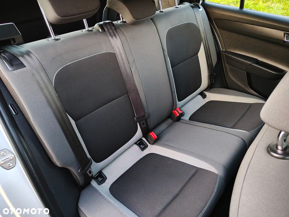 Skoda Fabia 1.2 TSI Ambition - 38