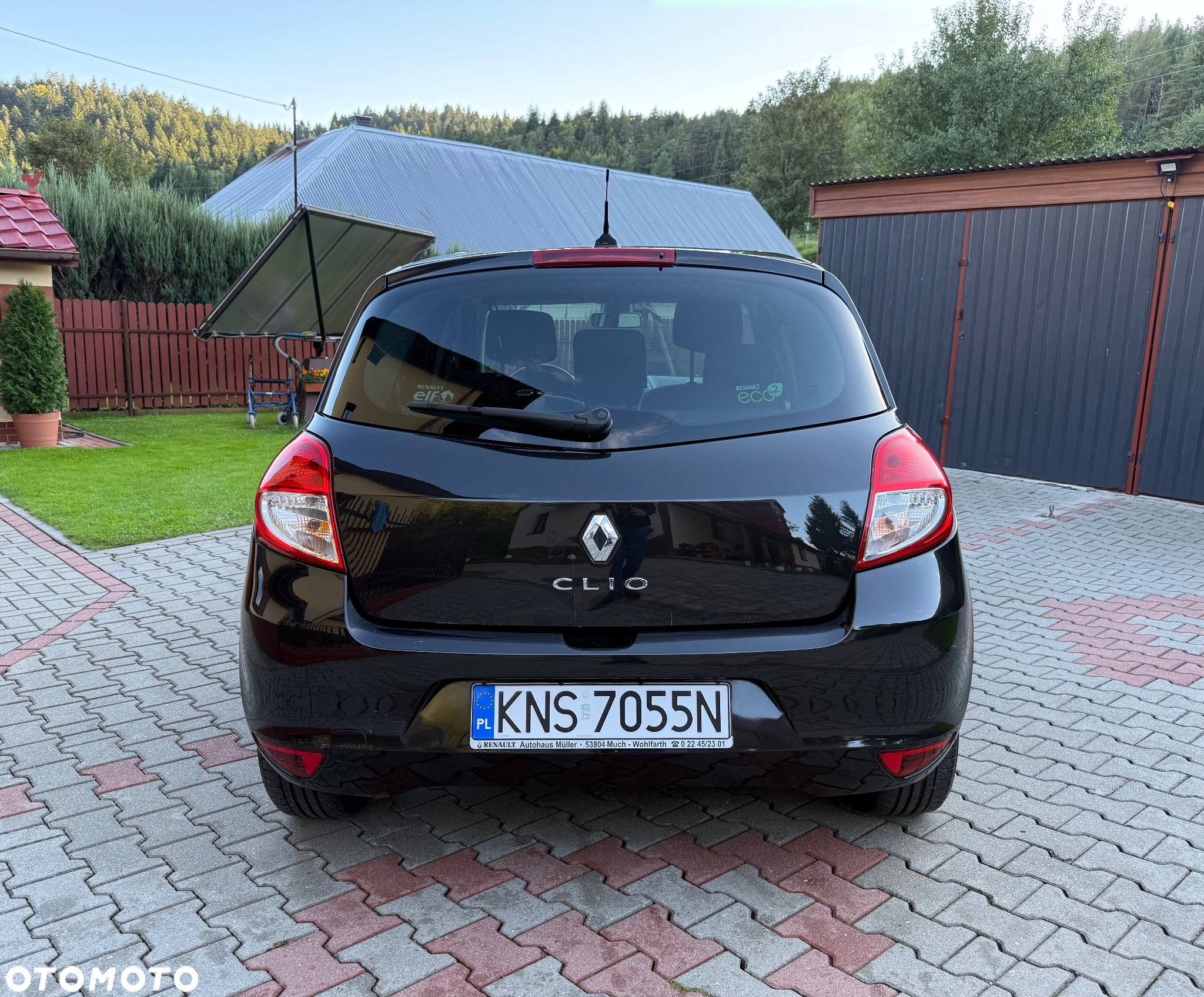 Renault Clio 1.2 16V Dwudziestka Euro5 - 14