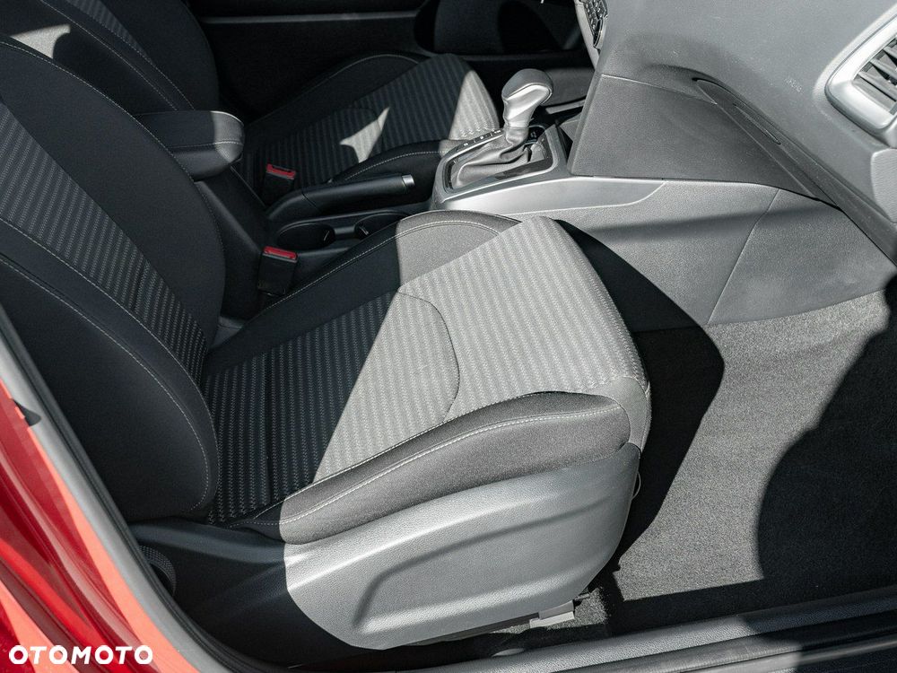 Kia Ceed 1.5 T-GDI M DCT - 29