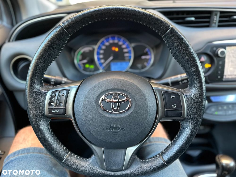 Toyota Yaris - 8