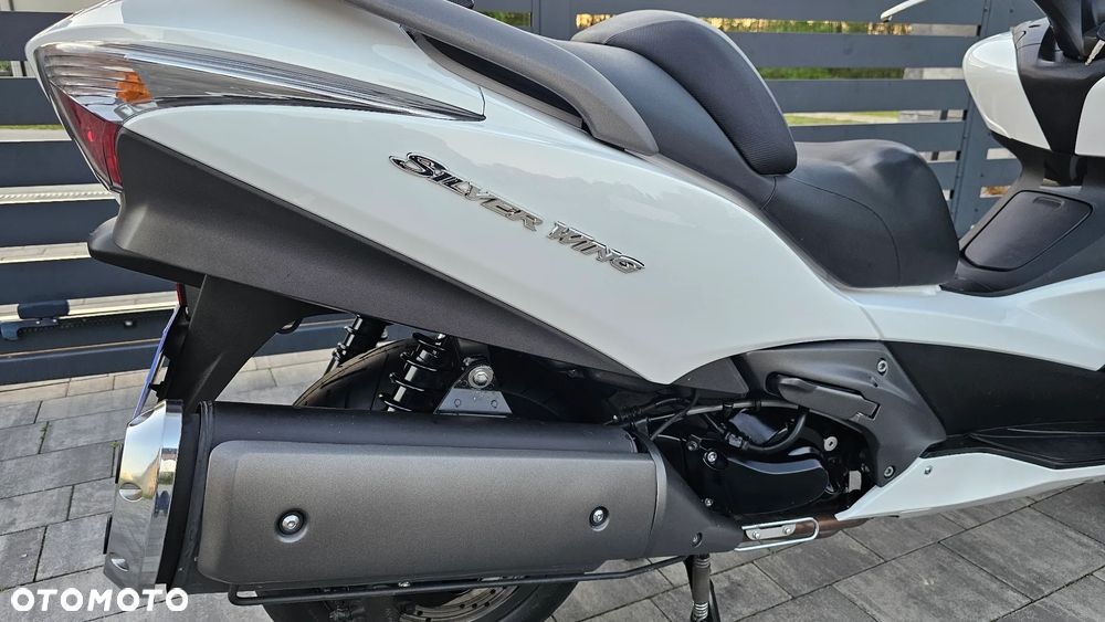 Honda SW-T400 - 13