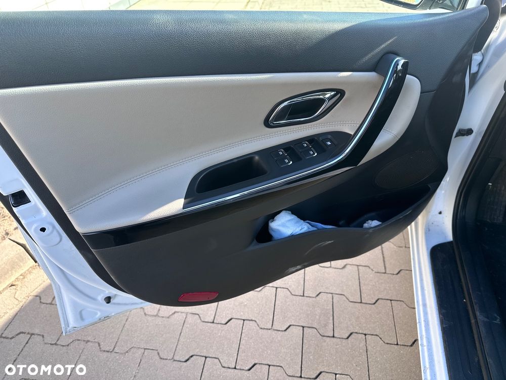 Kia Ceed 1.6 CRDi 128 Platinum Edition - 20