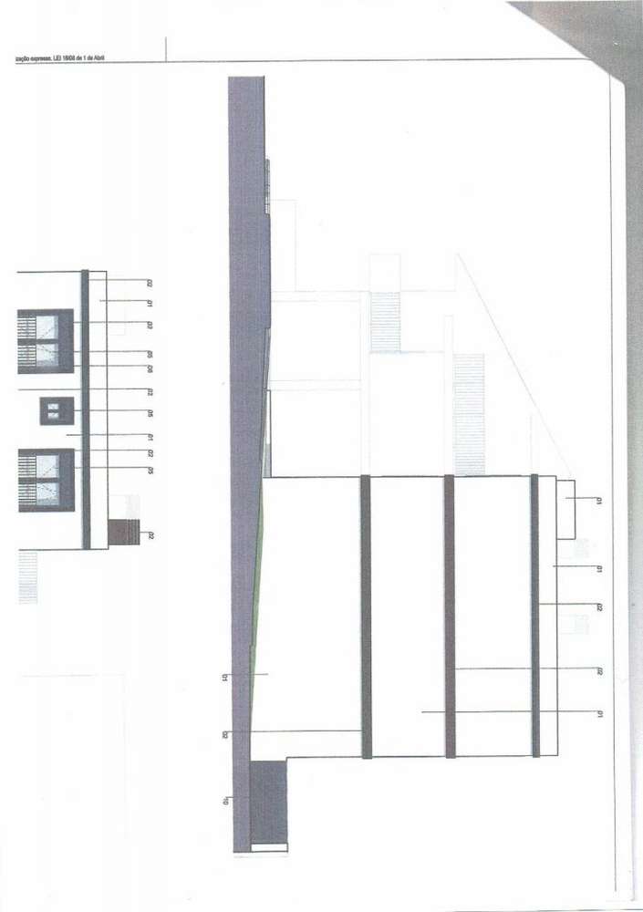 Lote de Moradia 3 Frações, com Projeto Aprovado - Grande imagem: 4/15