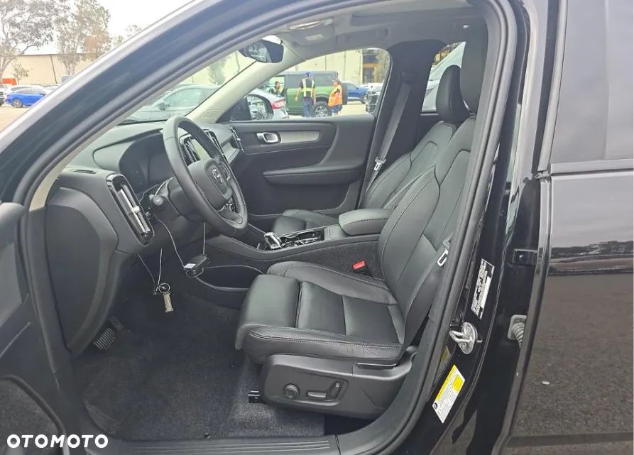 Volvo XC 40 - 7