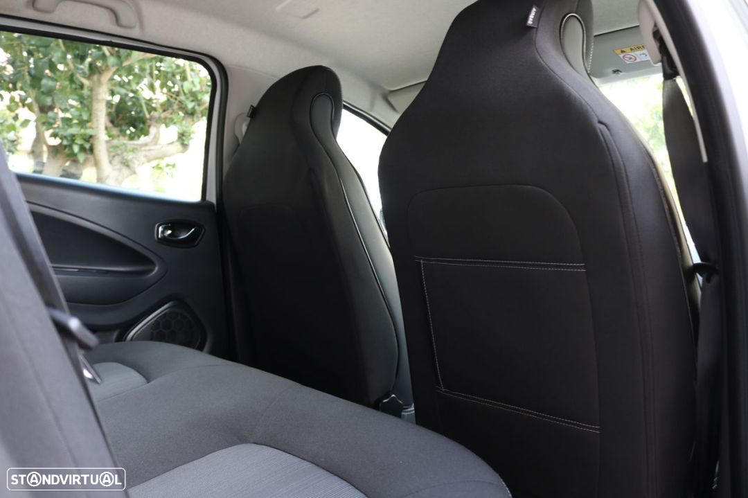 Renault Zoe (c/ Bateria) Limited 40 - 32
